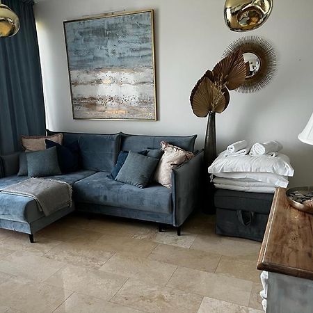 Sunnycliff Apartment Rewal Ngoại thất bức ảnh